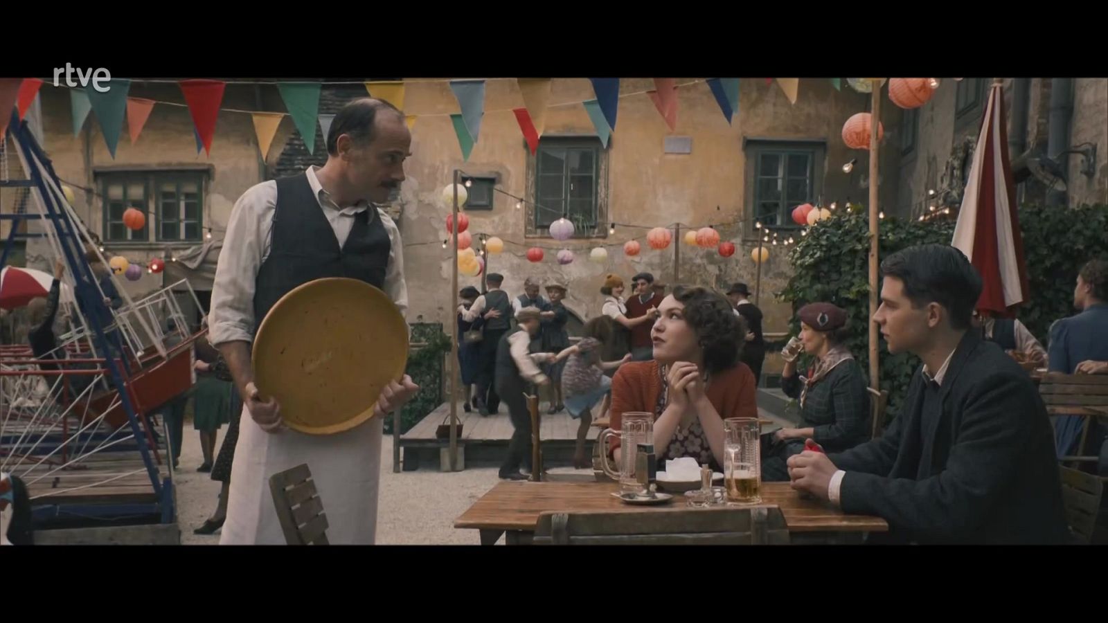 El cine de La 2 - El vendedor de tabaco (presentación) - ver ahora