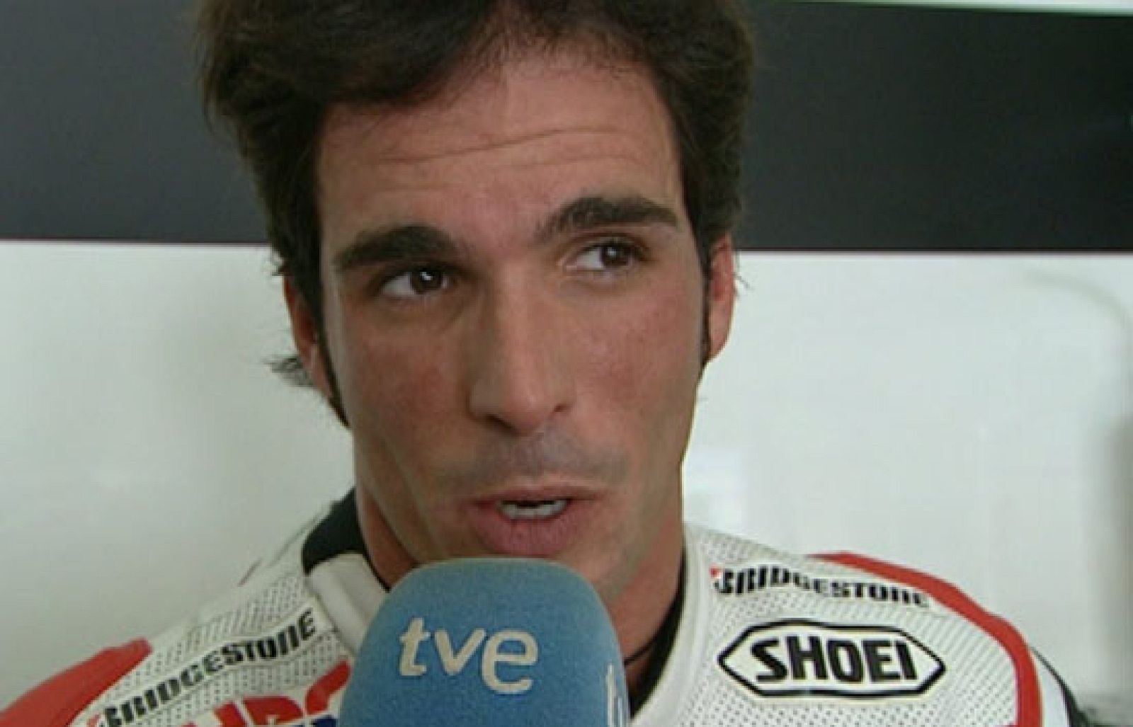 Elías se muestra satisfecho por su sexto puesto en los entrenamientos clasificatorios pero cree que sigue teniendo problemas de tracción que debe solucionar.