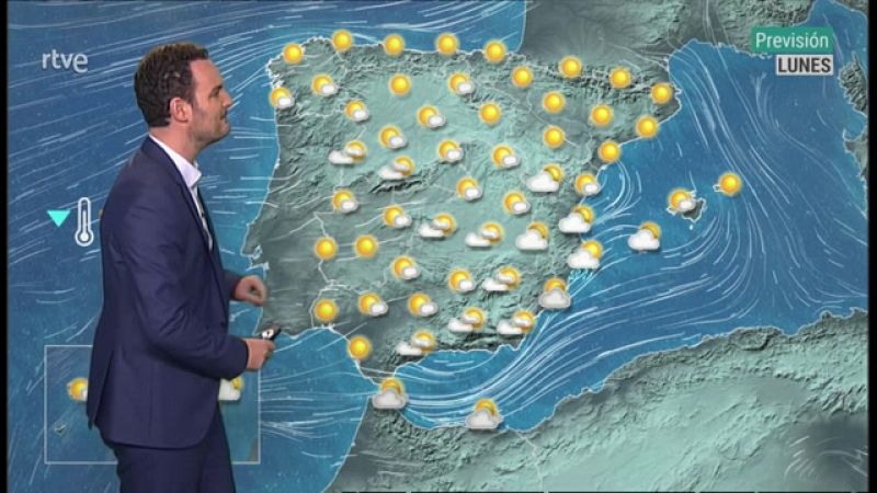Levante fuerte en el Estrecho. Intervalos de viento fuerte en el entorno de Alborán y el litoral noroeste de Galicia - ver ahora