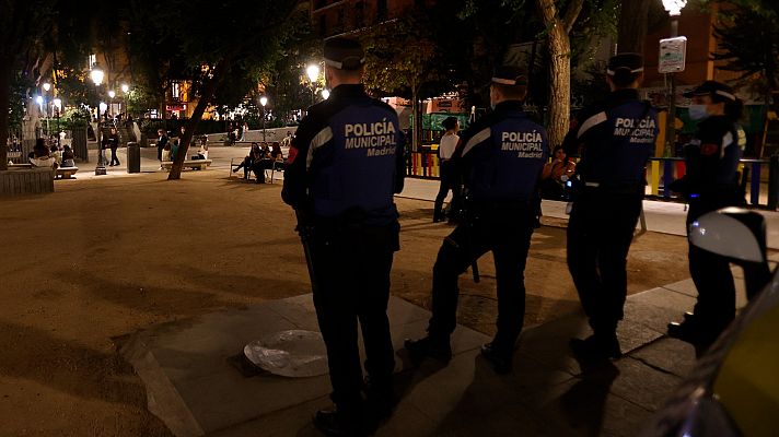  Detenidos 55 jóvenes en altercados y robos durante un botellón en el parque del Oeste en Madrid