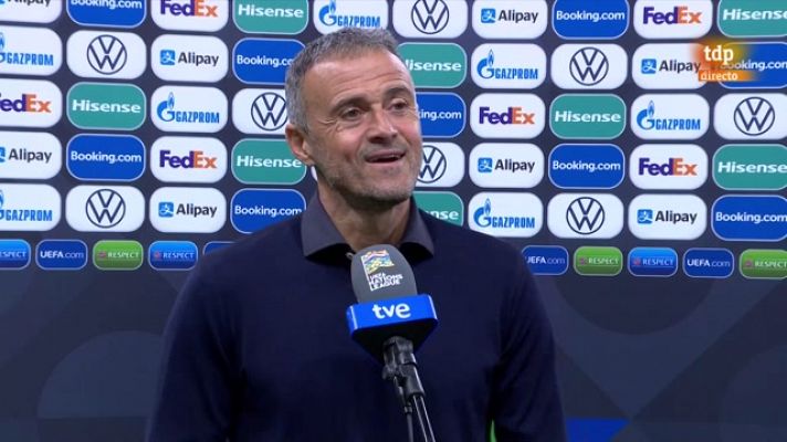 Luis Enrique: "Hemos jugado de tú a tú a la mejor del mundo"