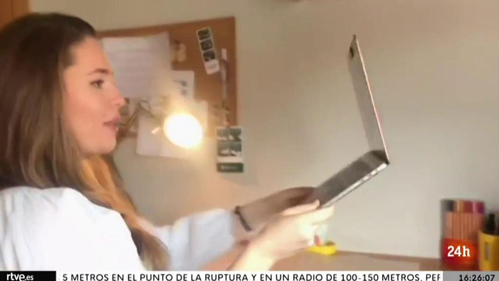 Las falsedades en internet afectan psicológicamente a casi la mitad de las niñas en el mundo