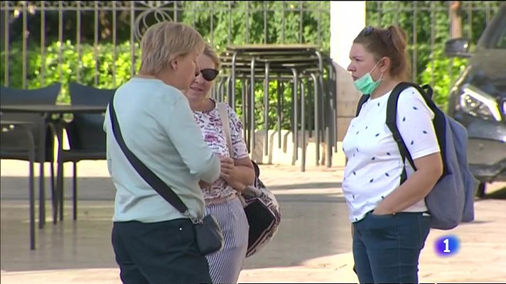 L'informatiu - Comunitat Valenciana - Primer puente en la Comunitat sin grandes restricciones