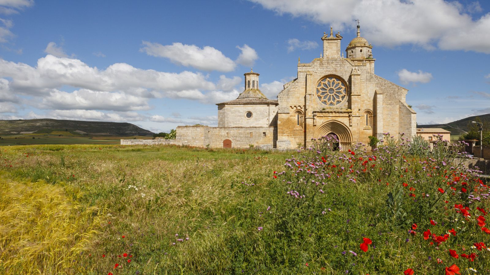 España Directo - Atlas de lo pequeño: Visitamos Castrojeriz, el pueblo que lleva siglos acogiendo peregrinos