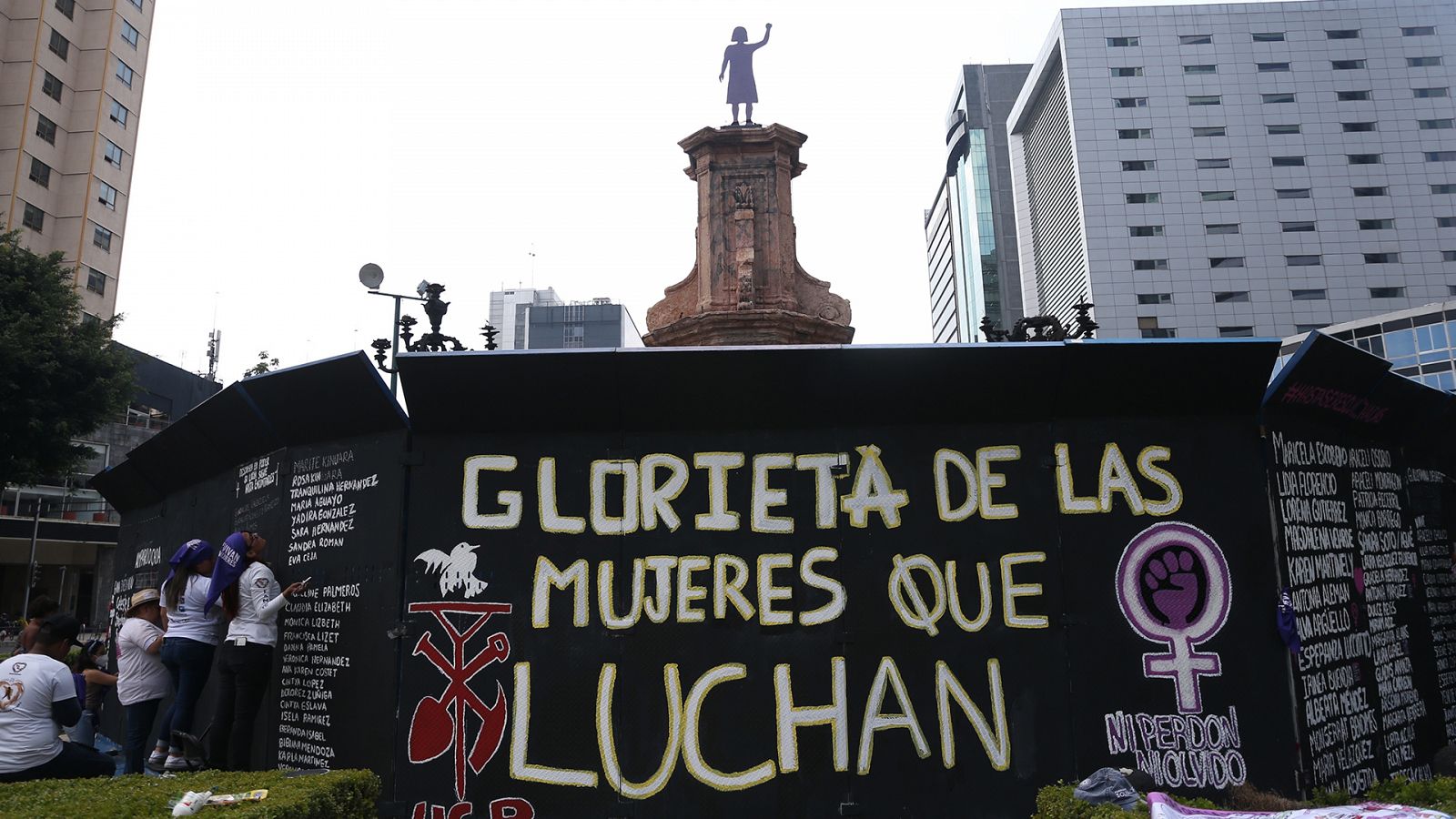 La estatua de Cristóbal Colón desaparece de Ciudad de México