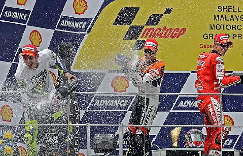 Carrera íntegra de la categoría de MotoGP disputada en el G.P. de Malasia (25/10/09).