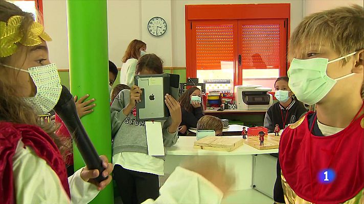 Telediario 1 - Jugar y aprender: la esencia del aula del futuro