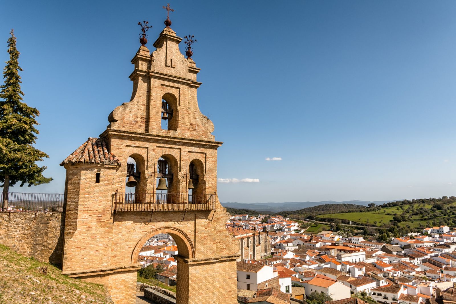 ¿Que podemos hacer en el pueblo de Aracena?