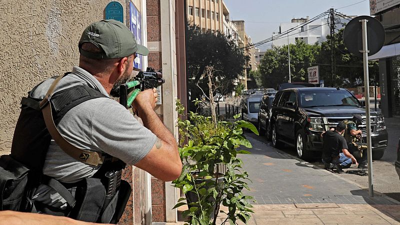 Unos francontiradores matan al menos seis personas después de disparar contra una manifestación en el Líbano 