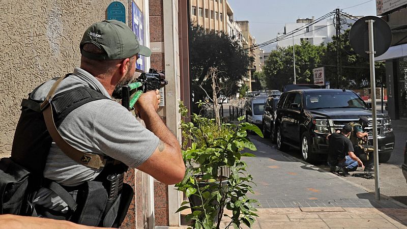 Unos francontiradores matan al menos seis personas después de disparar contra una manifestación en el Líbano