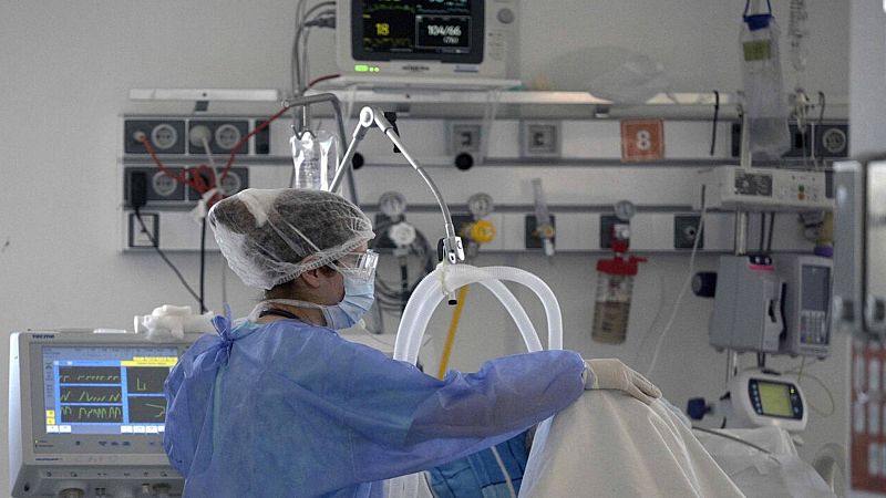 La UCI se vacían de pacientes COVID gracias a la campaña de vacunación        