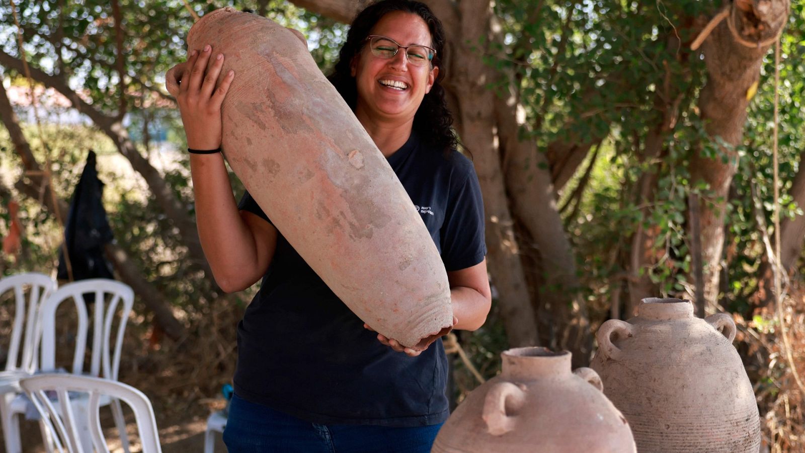 Visitamos la bodega más grande de la antigüedad, en Jerusalén | Ver