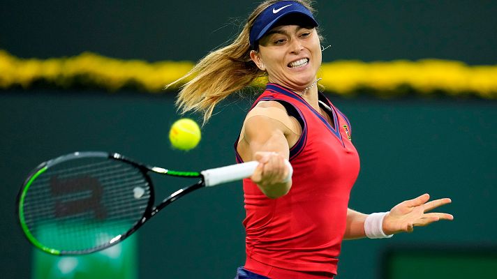 Tenis - Paula Badosa se impone a Jabeur en semifinales con un doble 6-3