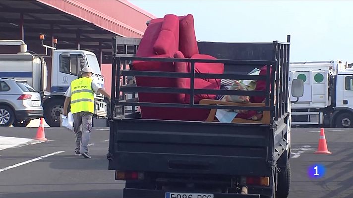 Telediario Fin de Semana - La antigua tabacalera se convierte en almacén