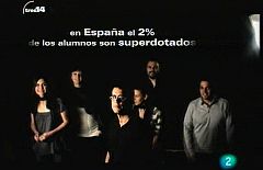 tres14 - Y además