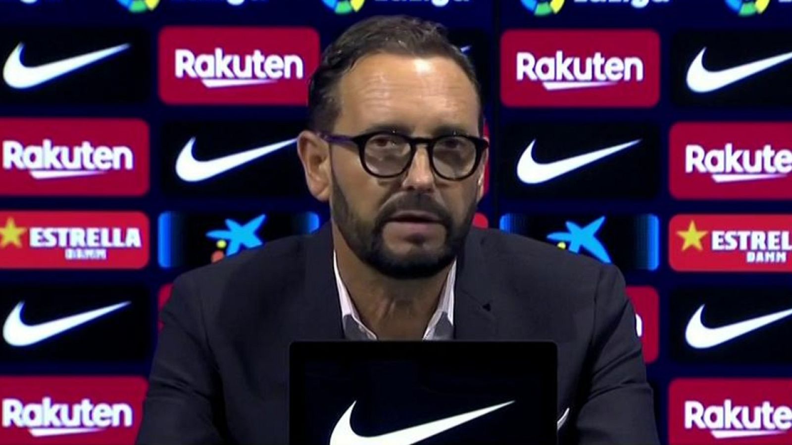 Bordalás, indignado con el penalti favorable al Barça: "No entendemos cómo se ha pitado"