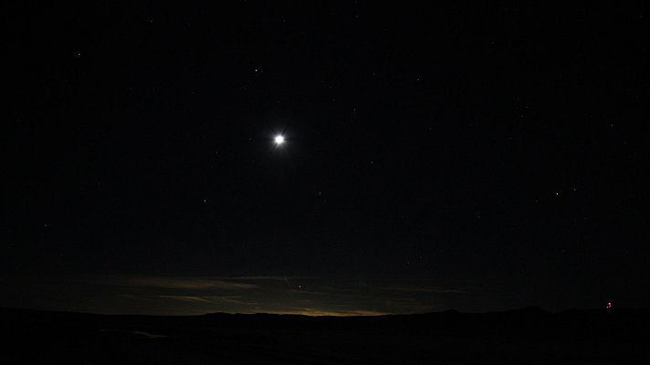 Cielos ancestrales - Dioses y monstruos