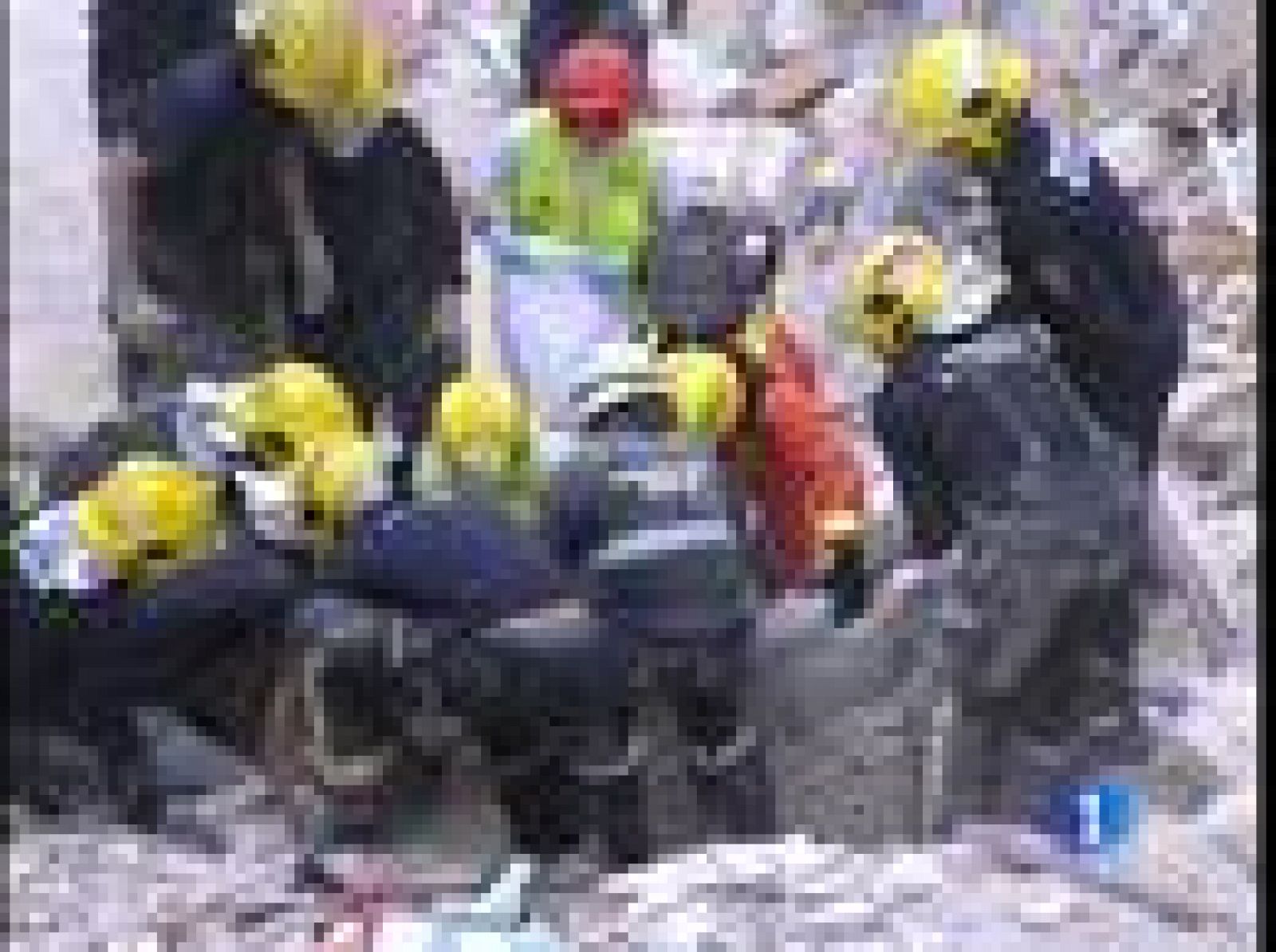 Seis personas han muerto en Palma de Mallorca al derrumbarse un edificio de tres plantas en plena noche | Ver