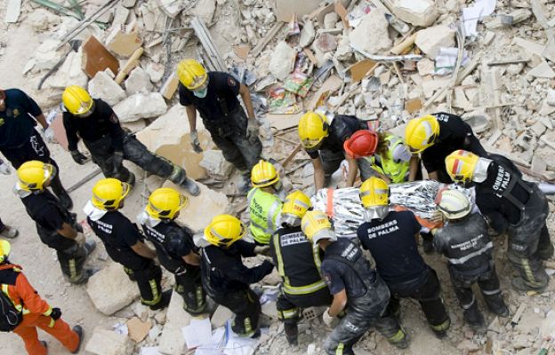 Telediario 1 - Telediario en 4' - 26/10/09