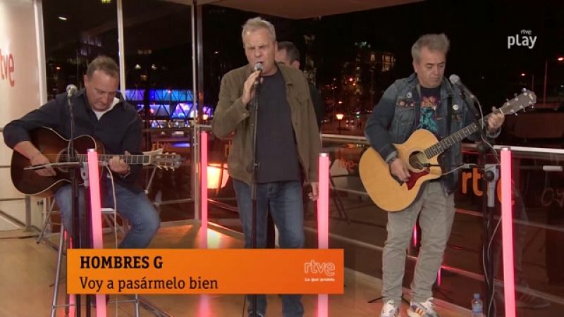 Hombres G cantan 'Voy a pasármelo bien'