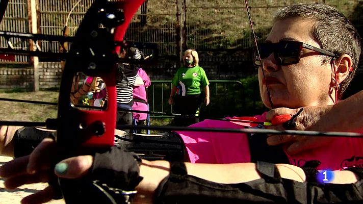 Telediario 2 - Tiro con arco: flechas contra el cáncer de mama