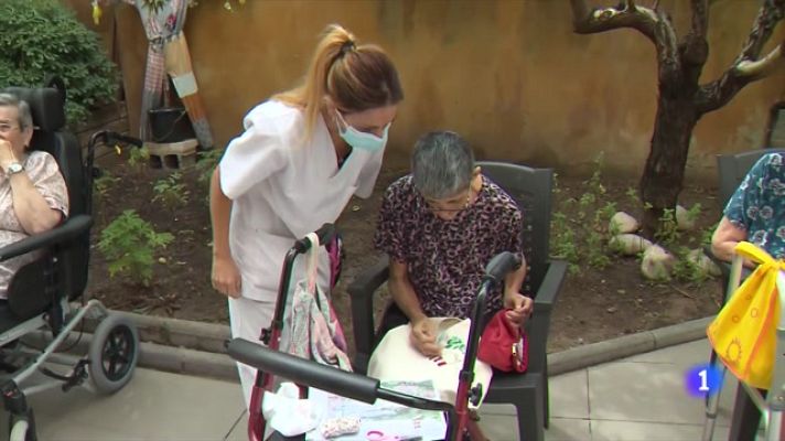 L'Informatiu - Un 6% dels professionals de residències no estan vacunats