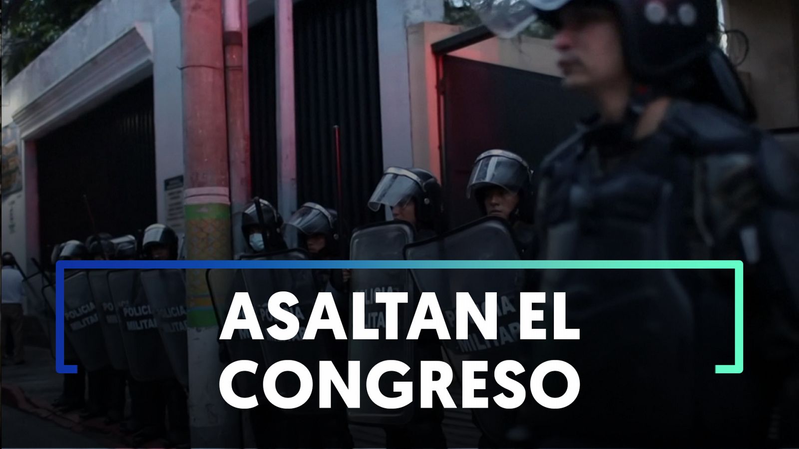 La Policía de Guatemala retoma el control del Congreso - RTVE.es