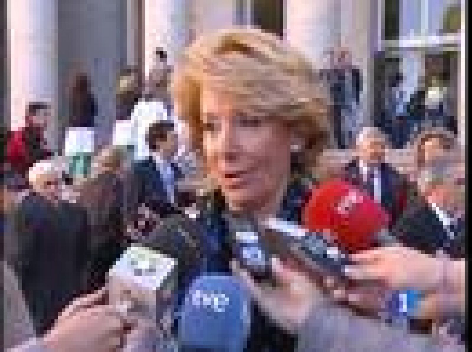 Telediario 2 en cuatro minutos - 26/10/09 | Ver