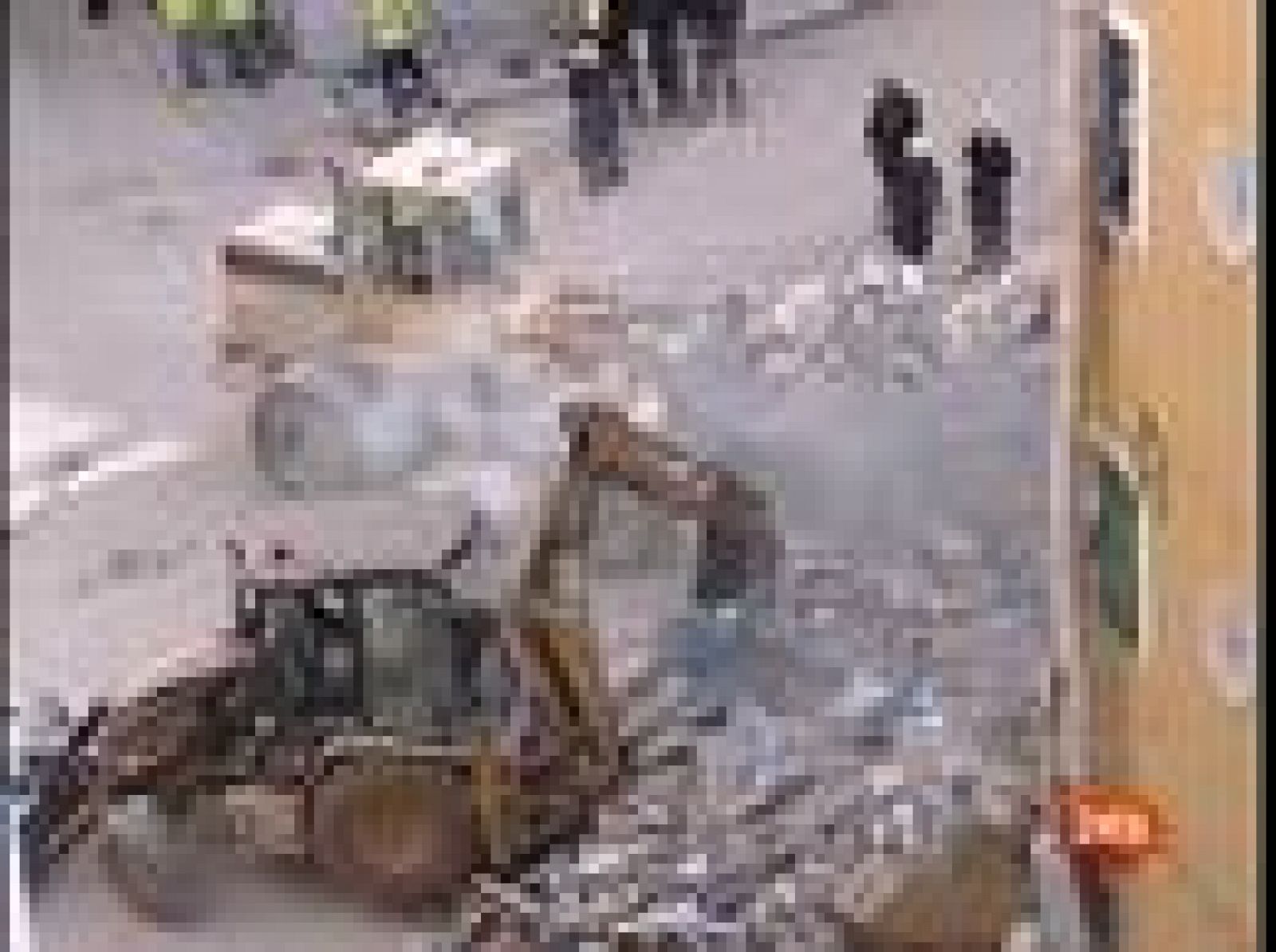 Los peritos del Ayuntamiento de Palma de Mallorca recogerán este martes muestras de las tres plantas del edificio derrumbado.