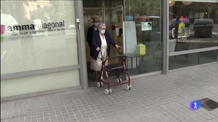 L'Informatiu - Les residències lliures de covid recuperen les visites