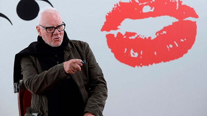 Telediario Fin de Semana - La Seminci acoge la premiere del documental sobre el primer pase en España de 'La naranja mecánica'