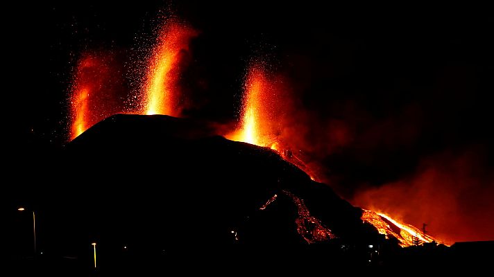 El volcán de La Palma se encuentra en momento de "máxima actividad"