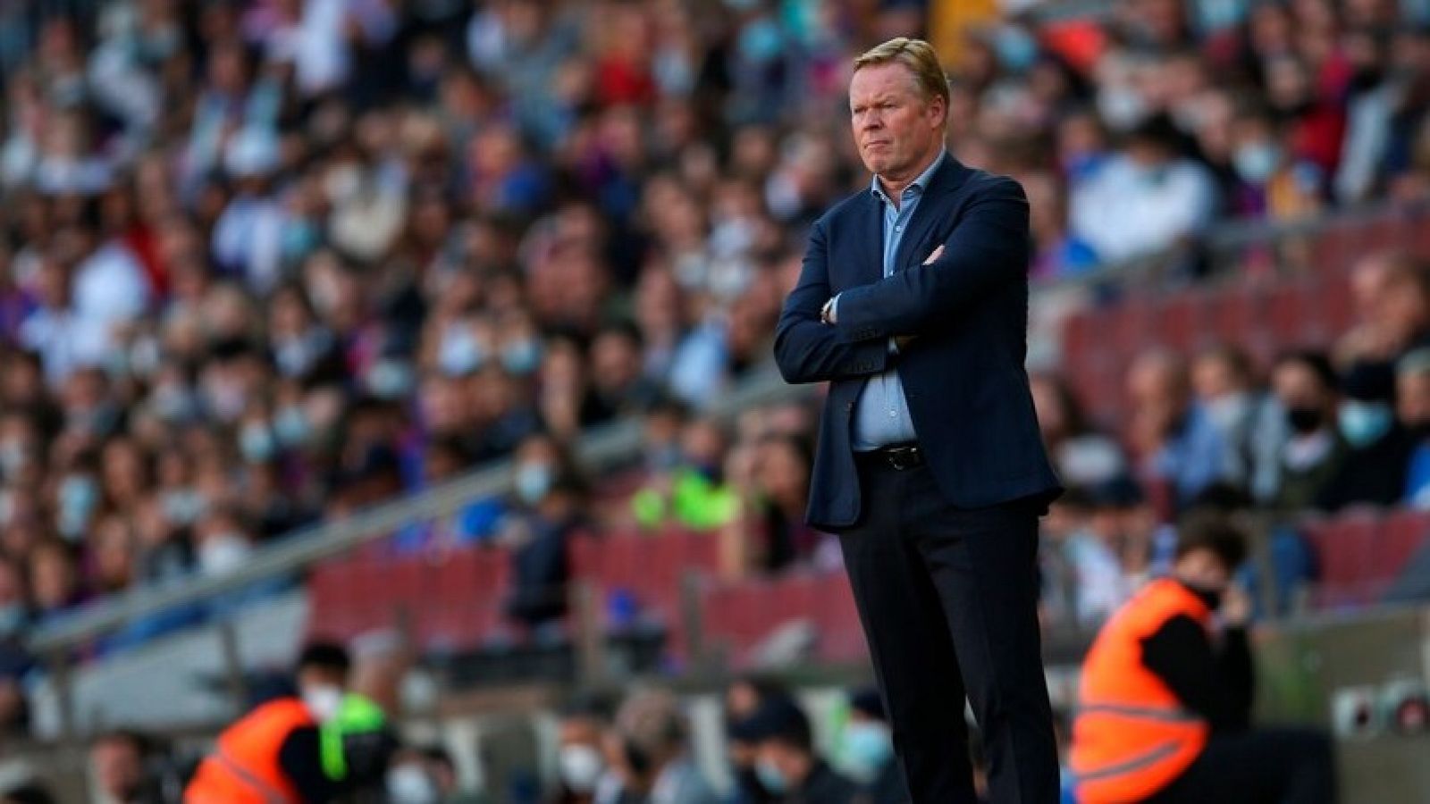 Koeman, increpado por un grupo de hinchas radicales tras el Clásico   