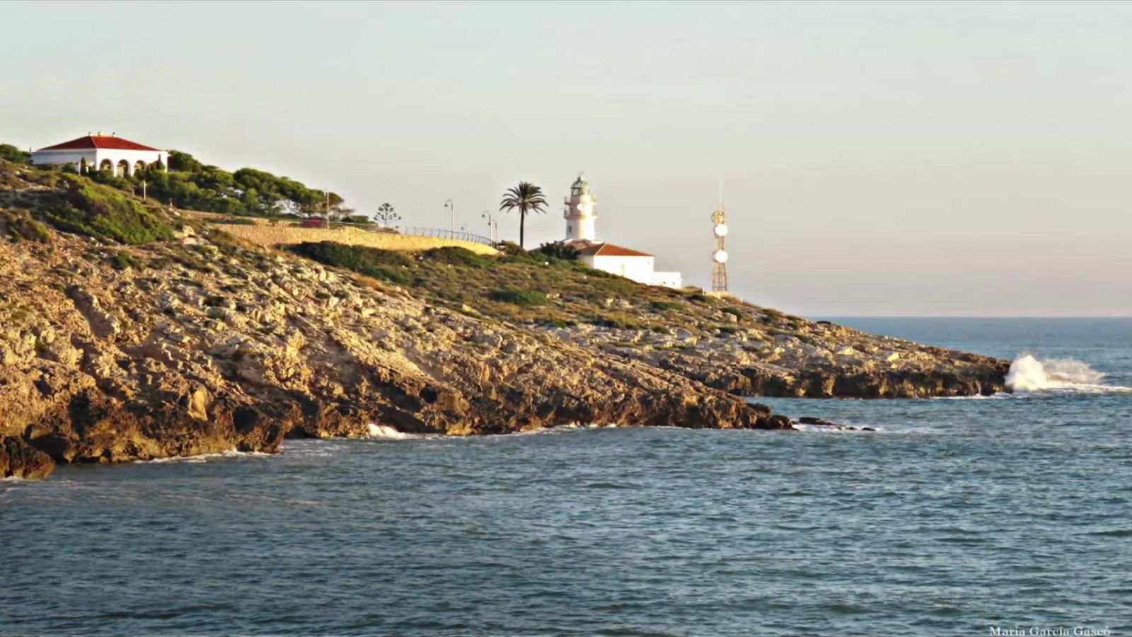 Lluvias débiles en el Cantábrico, en el norte y oeste de Galicia y en el norte de las islas Canarias. Chubascos ocasionales en Mallorca y Menorca - ver ahora