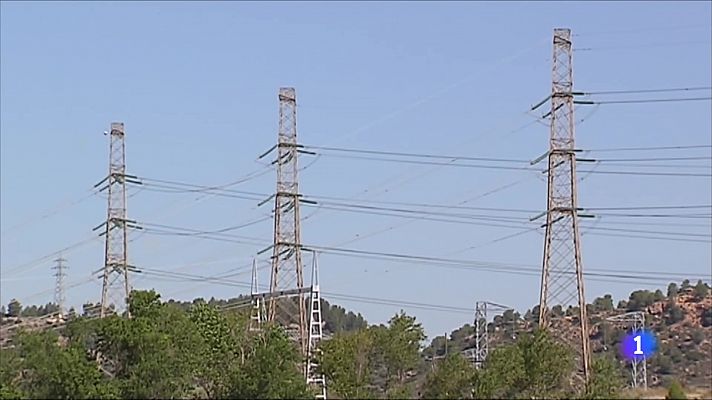 L'Informatiu - Catalunya, a la cua de renovables