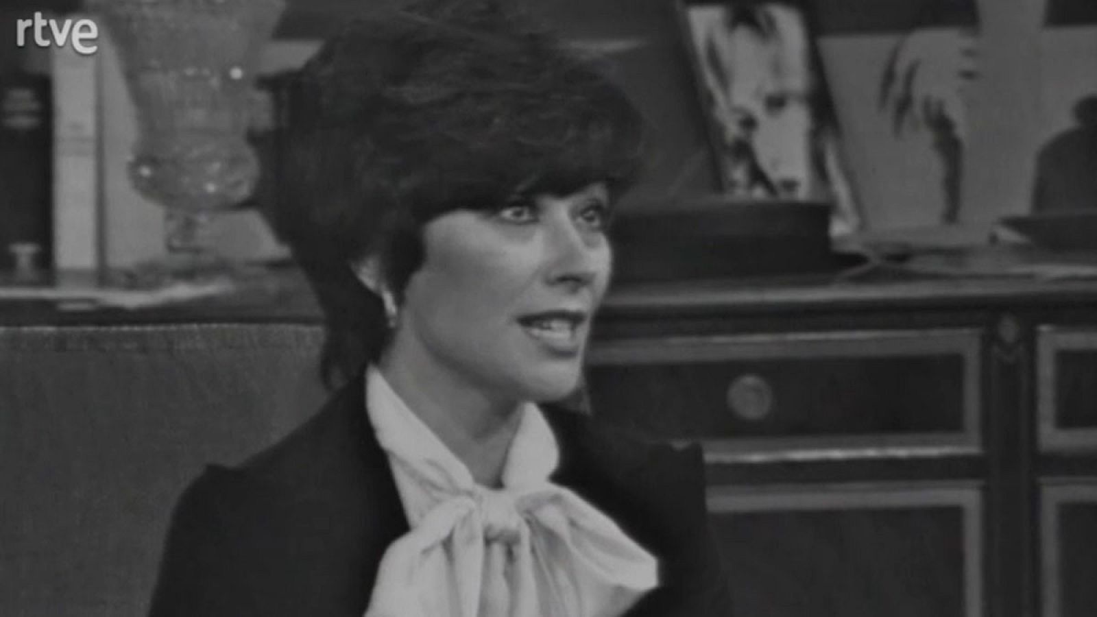 Las palmeras de cartón - Capítulo 5 - Las palmeras de cartón | Ver