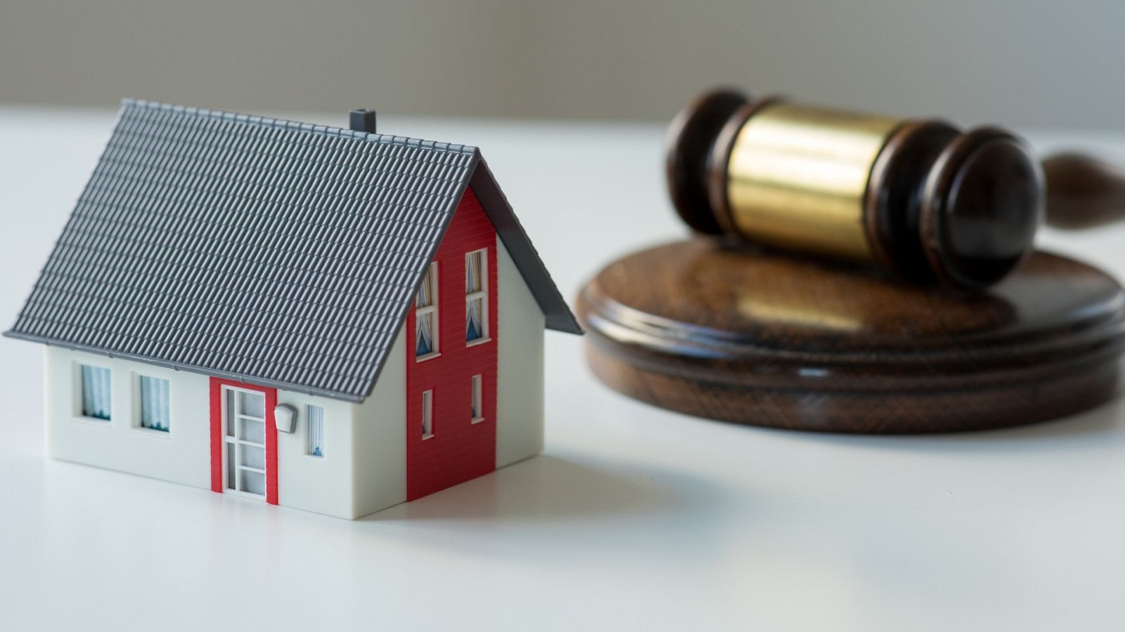 El Tribunal Constitucional anula el impuesto de plusvalía - Ver ahora