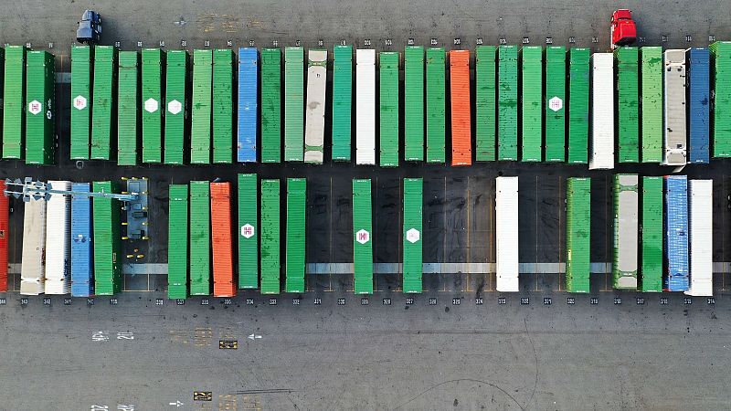 El atasco del comercio mundial amenaza la campaña de Navidad