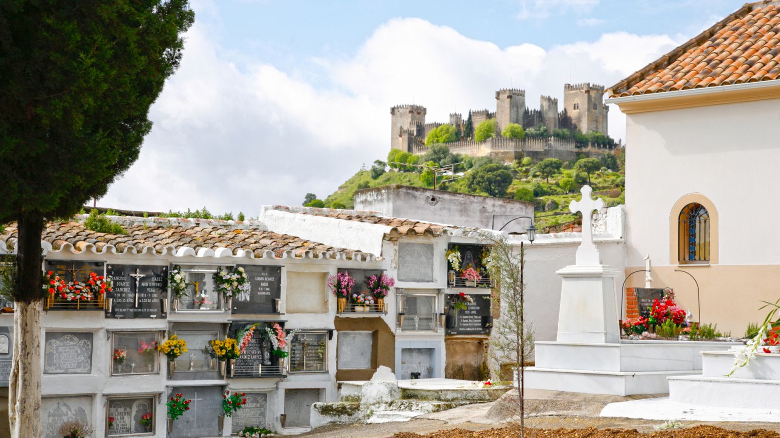 ¿Cuánto cuesta morirse en España? Conocemos el negocio funerario