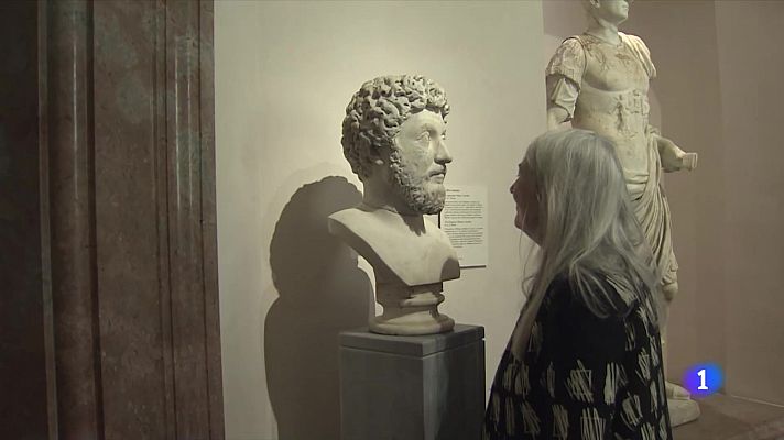 Telediario 2 - La historiadora británica Mary Beard presenta su nuevo libro, 'Doce césares'