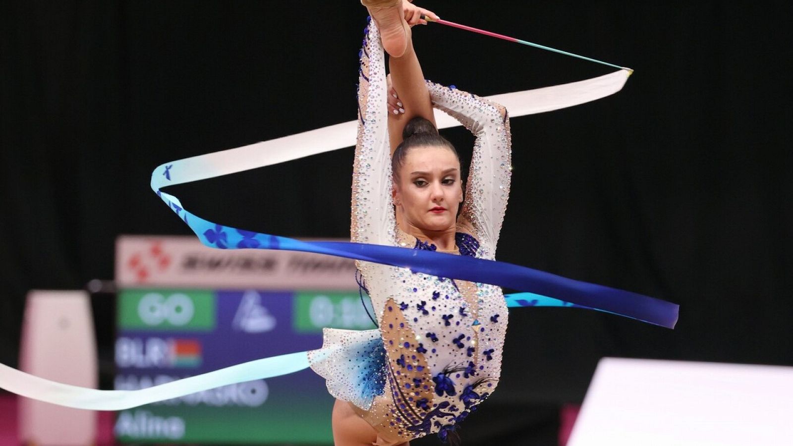 Alina Harnasko, oro mundial en cinta de gimnasia rítmica