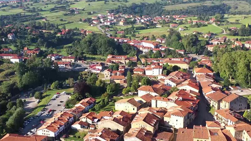 Santillana del Mar Un país mágico - Santillana del Mar - ver ahora