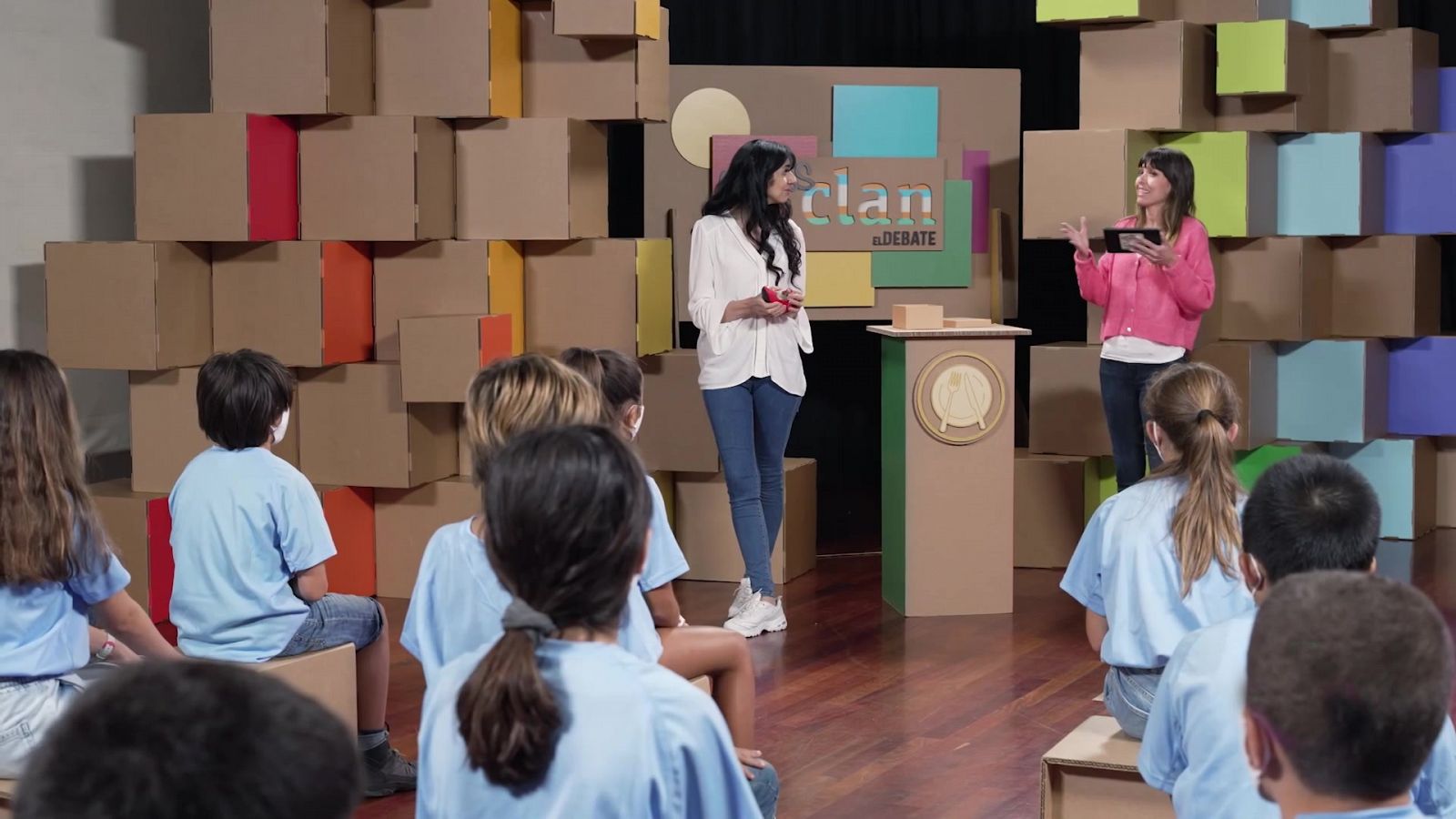 ¿Qué es comer bien? - Aprendemos en Clan. El debate | Ver