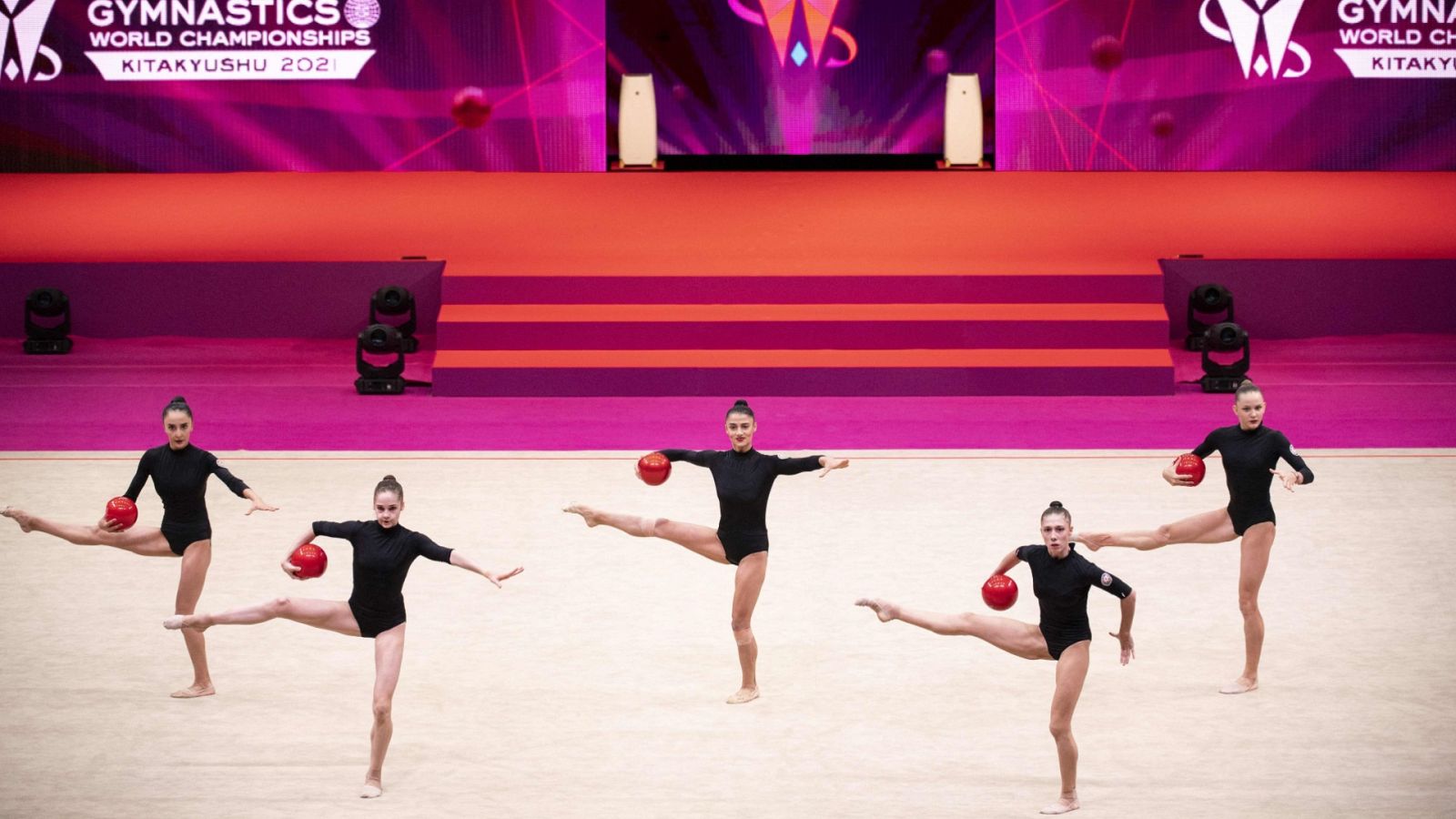 Gimnasia rítmica - Campeonato del Mundo. Competición General Grupos Parte 2, desde Kitakyushu - ver ahora