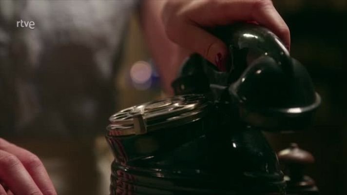 Dos vidas - Dos Vidas: Han matado al inspector ibáñez