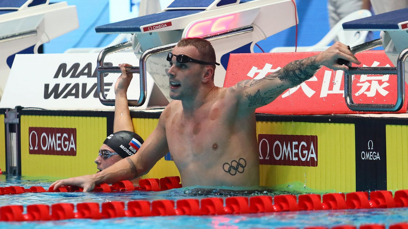 Kyle Chalmers bate el récord del mundo de los 100 libre en piscina corta -- Ver ahora