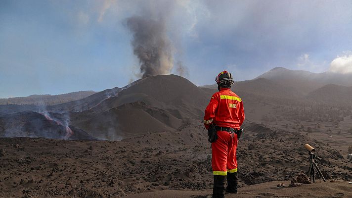 Telediario Fin de Semana - La isla registra un terremoto de magnitud 5, el mayor desde la erupción