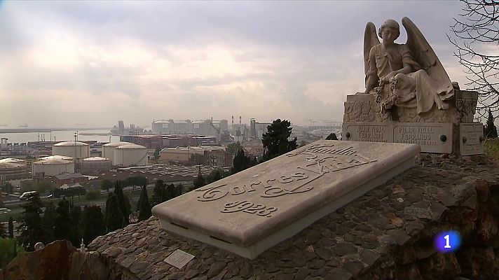 L'Informatiu - Els cementiris recuperen l'afluència habitual per Tots Sants