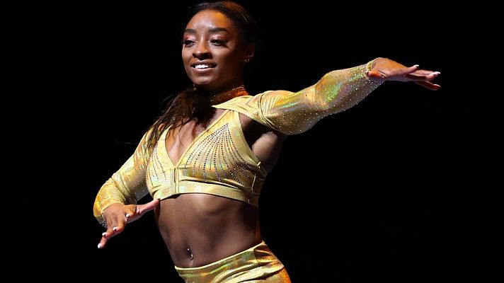 Simone Biles regresa para presentar su espectáculo GOAT