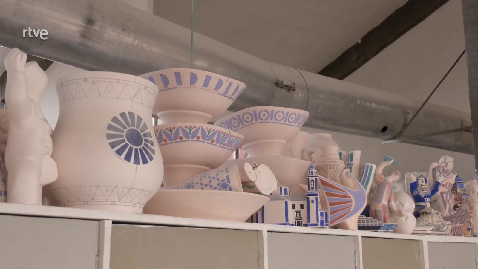 Sargadelos y los 200 años de historia de su porcelana